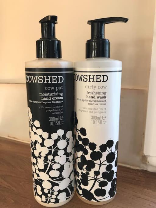 The Cowshed Apartment Salisbury Bagian luar foto